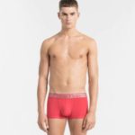 Boxerky NB1295A-8YB červená – Calvin Klein