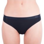 Dámské tanga  2 pack QD3695E-001 černá – Calvin Klein