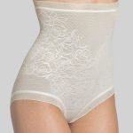 Tvarující kalhotky SuperHighwaistPanty – Triumph